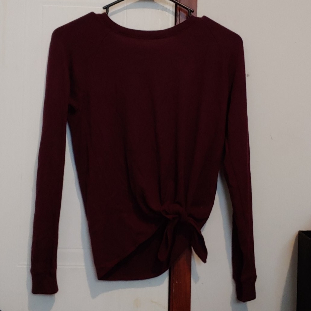 Dark red top